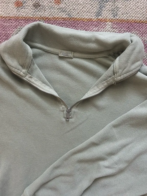 Brandy Melville Quarter-Zip Sweatshirt - Image 3