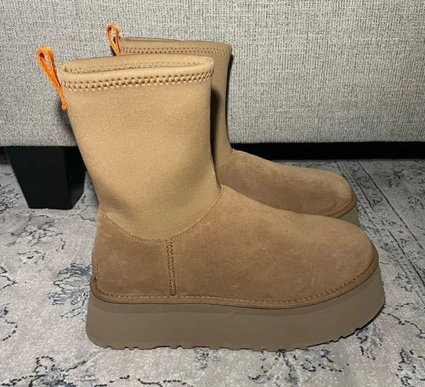 UGG Classic Dipper Boot in Chestnut - Image 5
