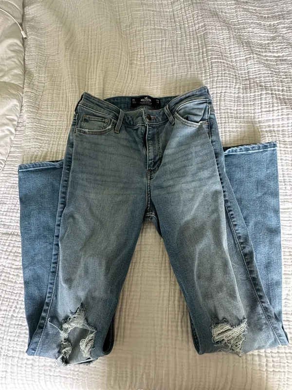 Hollister Bootcut Jeans - Image 3