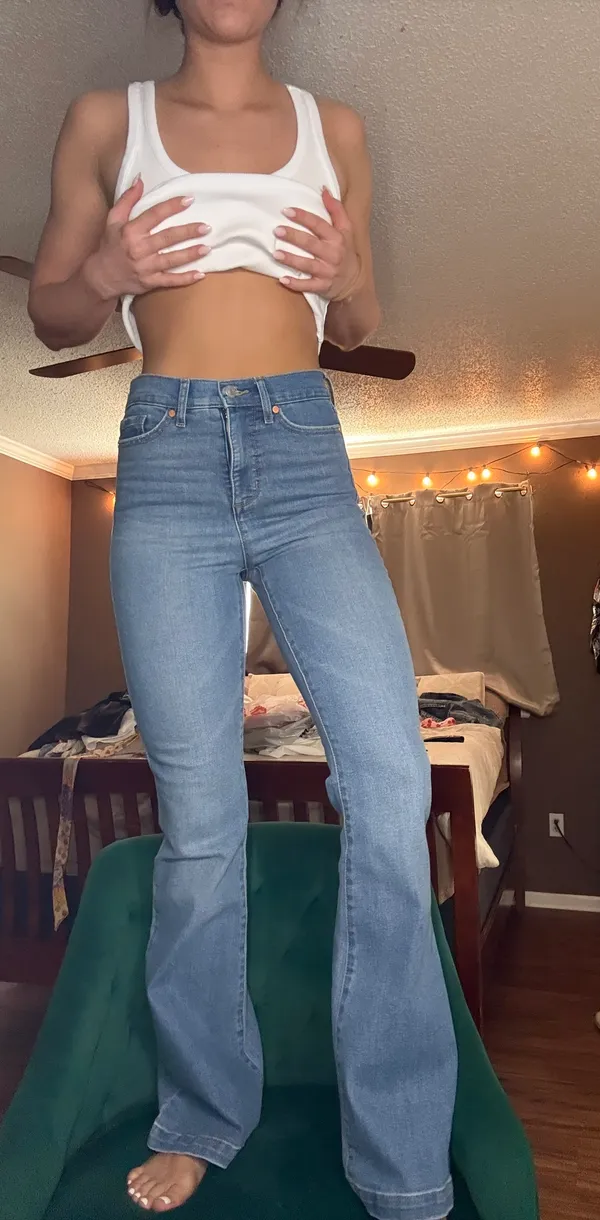 Sofia Vergara Sofia Jeans Flare Jeans - Image 4