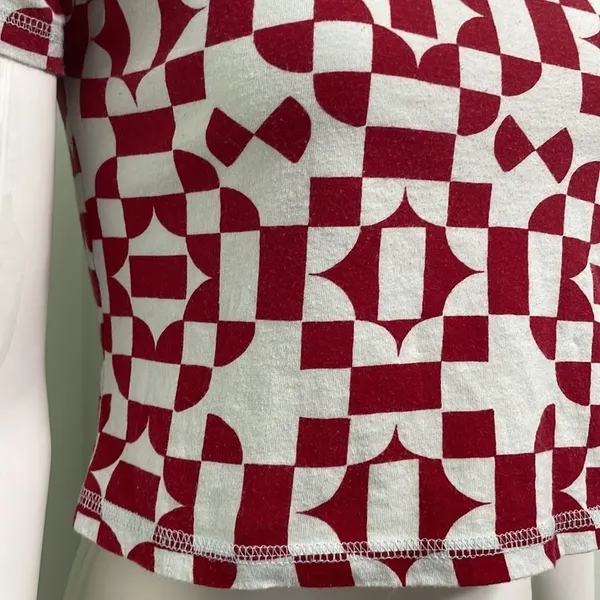 Free People FP Movement geometric red short sleeve cropped tee size XS - Image 3