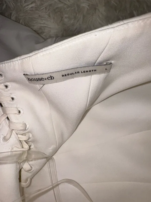 NEW HOUSE OF CB Sasha Halter white cotton Minidress Sz L - Image 6