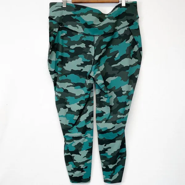 NEW Lululemon‎ Base Pace High Rise Crop 25" Heritage 365 Camo Tidewater Teal 18 - Image 5