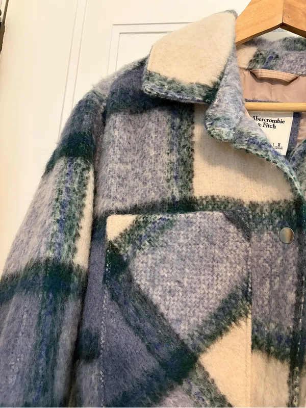 Abercrombie & Fitch plaid wool blend shacket - Image 3
