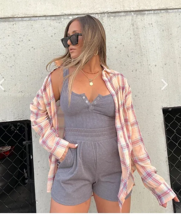 Chic By Ally B button down top - Image 4