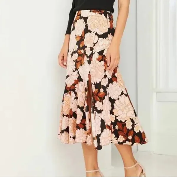 Who What Wear A-Line Skirt - Black and Pink Floral - Image 7