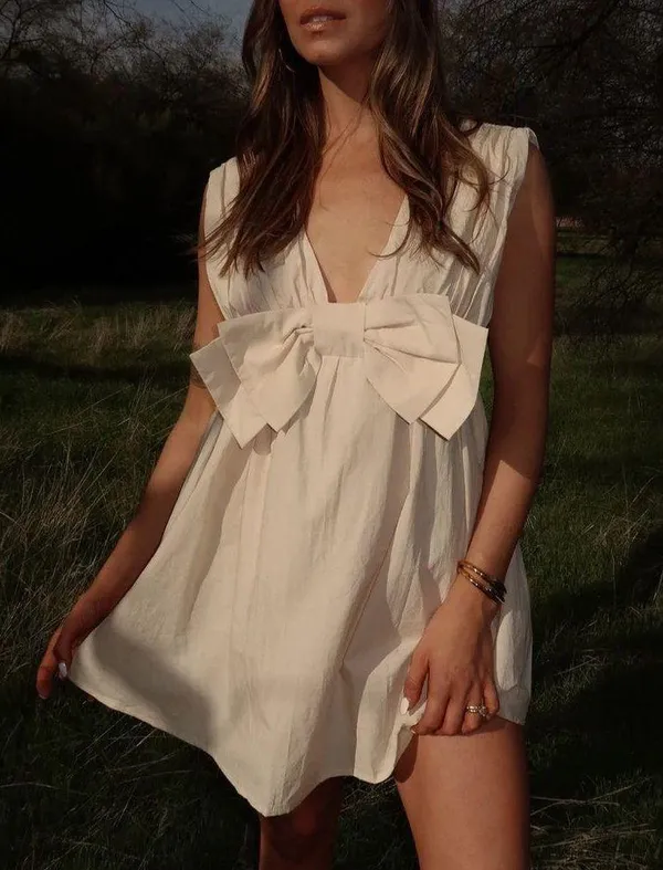 BUCKET LIST Darcy Cream Big Bow Deep V Babydoll Coquette Mini Dress - Size M - Image 4