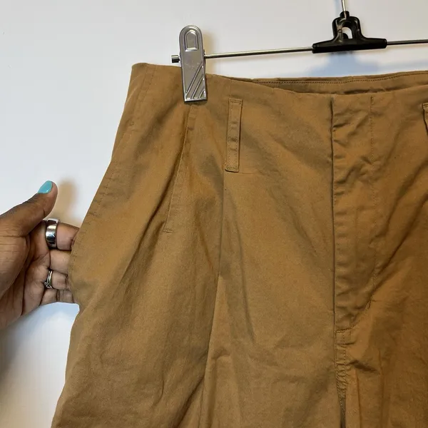 A New Day Women’s Khaki Wide Leg Cargo Pants Size 8 - Image 5