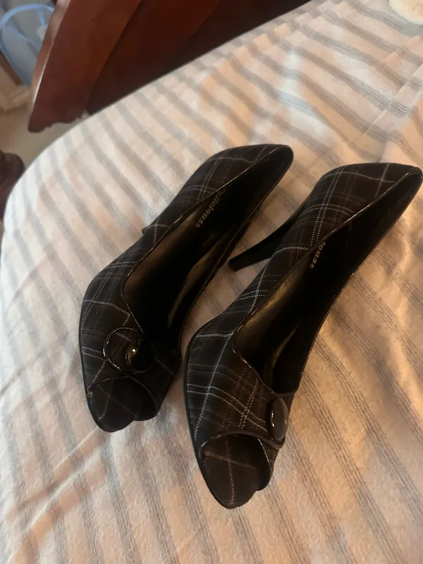 Plaid Heels Black Size 8.5 - Image 6