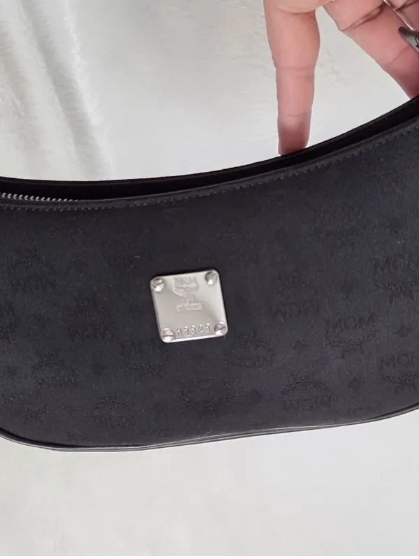 MCM Vintage Black Visetos Hobo Shoulder - Image 13