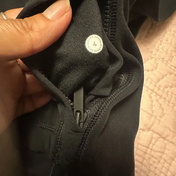 Lululemon Athletica Black Utility Jacket - Image 10