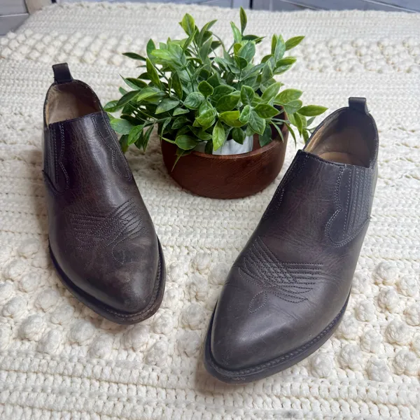 FRYE Women's 9 Billy Western Slip On Boot Shootie Leather Taupe Brown - Image 15