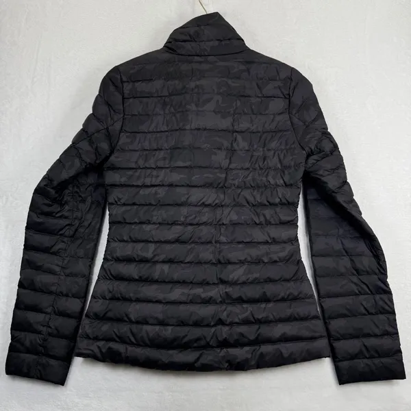 Lululemon Pack It Down Jacket Heritage 365‎ Camo Deep Coal Multi Black Size 4 - Image 13