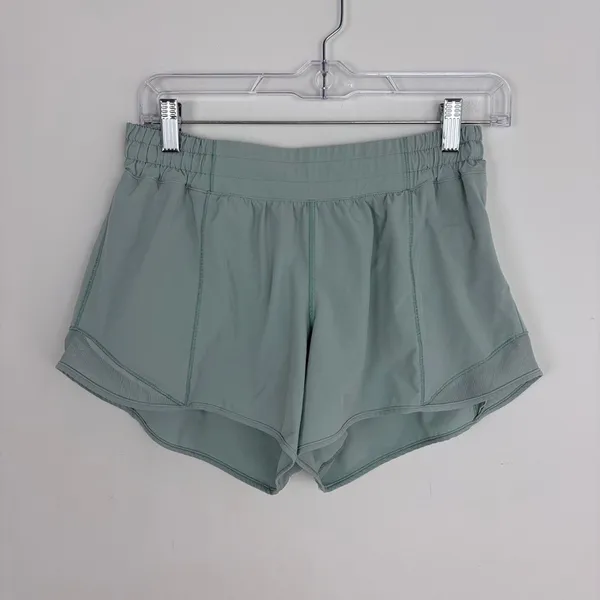 Lululemon Hotty Hot Low Rise Hazy Jade 4" Inseam Long Lightweight Running Size 8 - Image 2
