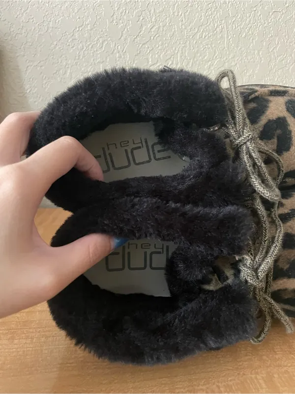 Hey Dude Britt Slip On Bootie Faux Fur Trim Size 8 Leopard Print Animal Print - Image 7