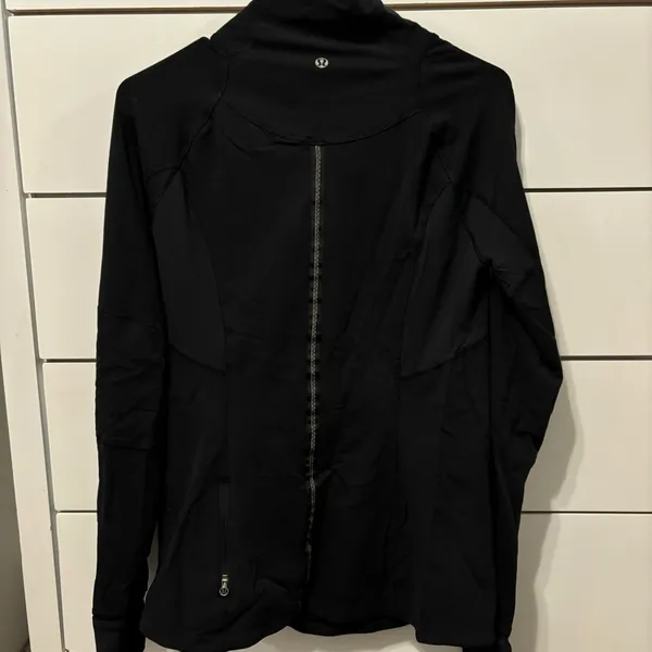 Lululemon Black Half Zip Pullover - Image 3