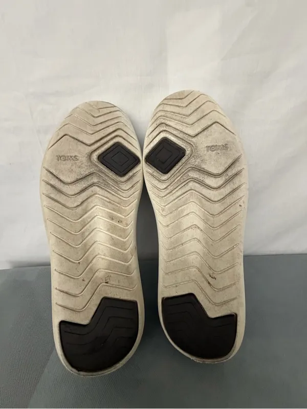 TOMS Alpargata Mallow Puff Black Women’s Slip-Ons Size 10 (B241) - Image 11