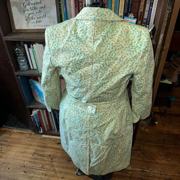 Express green & yellow vintage floral s belted trench coat - Image 2