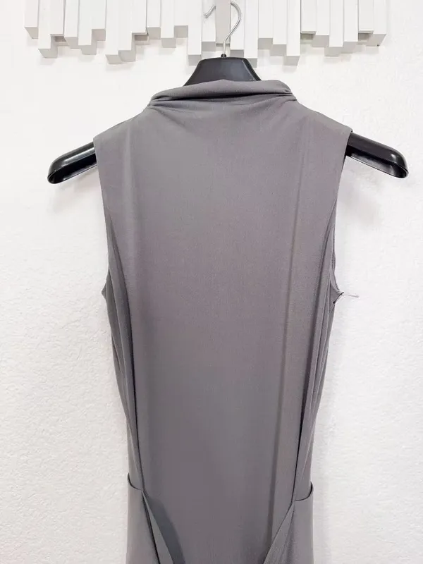 NIA Victoria Soft Silhouette Maxi Dress Grey Size Small - Image 7