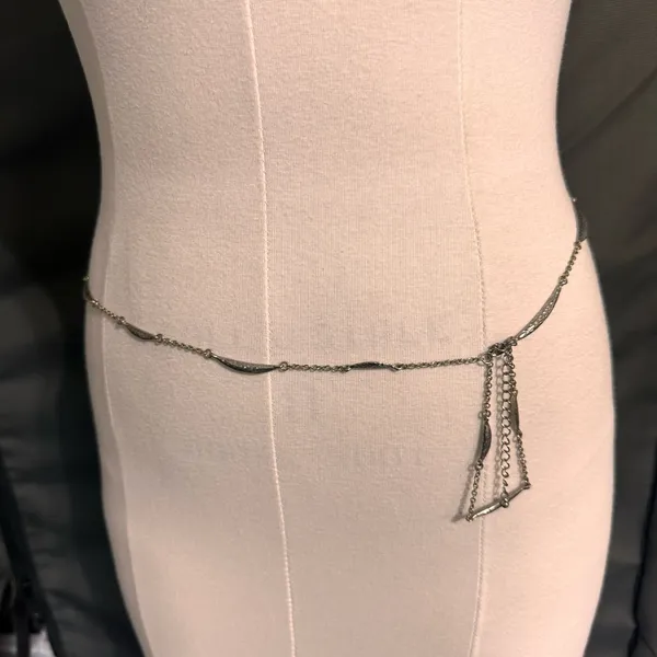 Vintage Women's Necklace Silver Tone Chain Belt Bracelet Single Strand Boho - Image 6