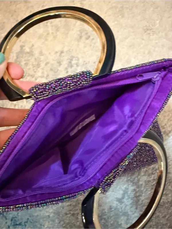 Vintage Asly’s Beaded Purple Evening Clutch with Ruby Hat Embellishment - Image 3