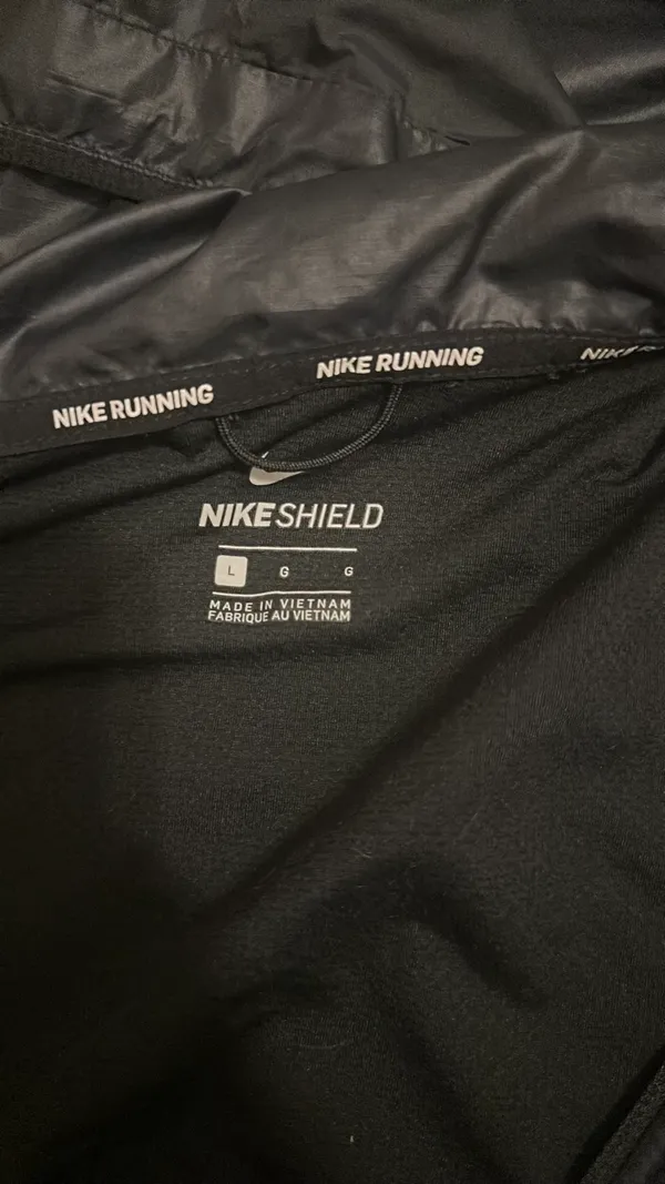 Nike Windbreaker - Image 2