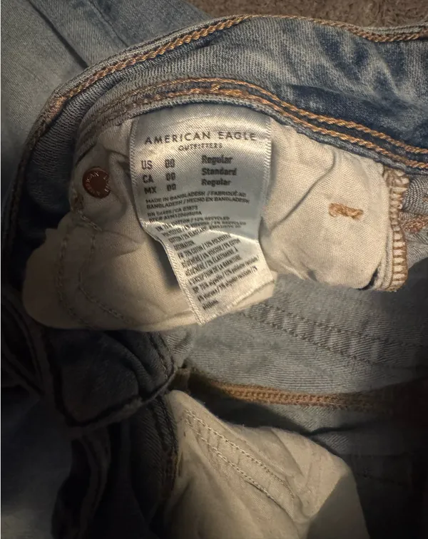 American Eagle Jeans - Image 5