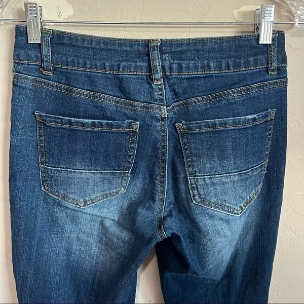 Refuge Distressed Skinny‎ Denim Jeans - Image 7