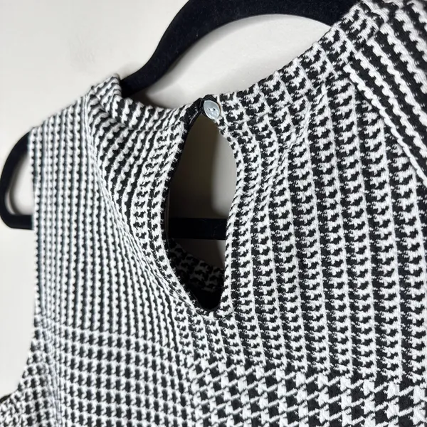 Anthropologie Dolan Medium Left Coast Callan Ruffled‎ Houndstooth Top Sleeveless - Image 7