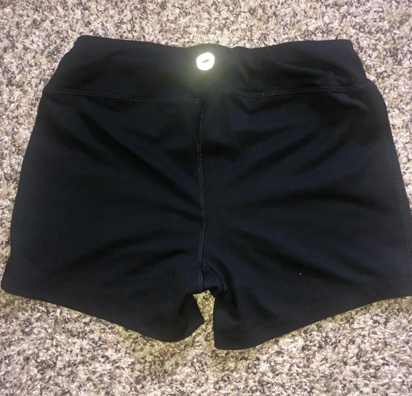 Workout/spandex Shorts - Image 2