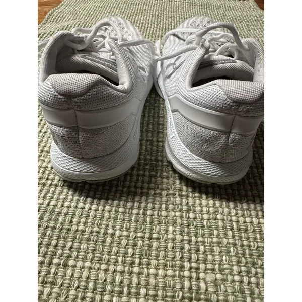 Underarmour‎ Women's Charged Impulse Knit Sneakers Light Grey And White Size 7.5 - Image 6