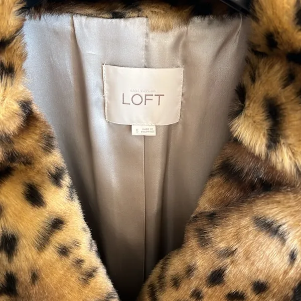 LOFT cropped faux fur jacket - Image 2