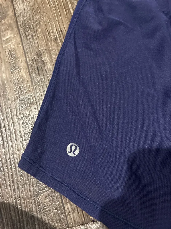 Lululemon tank top - Image 3