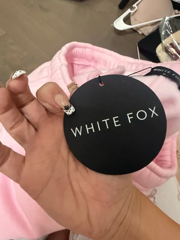 White Fox Shorts Boutique - Image 4
