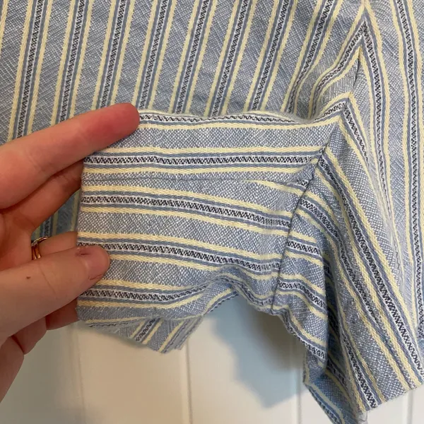 NWOT LOFT women’s The‎ Riviera blue yellow stripe shorts size 12 - Image 3
