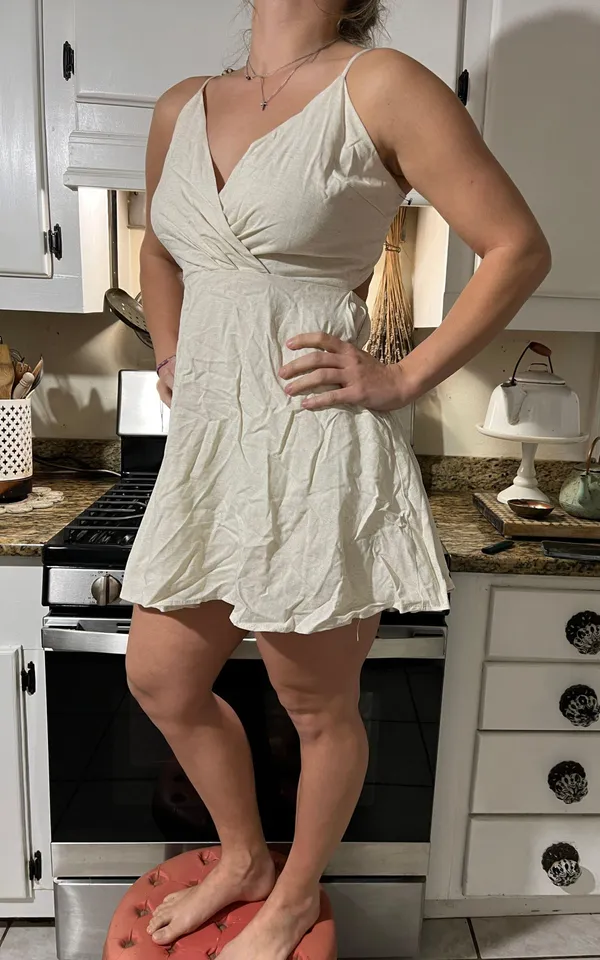 Lulus NWT  Romper Size S - Image 2