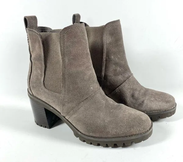 UGG Hazel Suede Leather Waterproof Lug Sole Booties Block Heel Boots size 7.5 - Image 2
