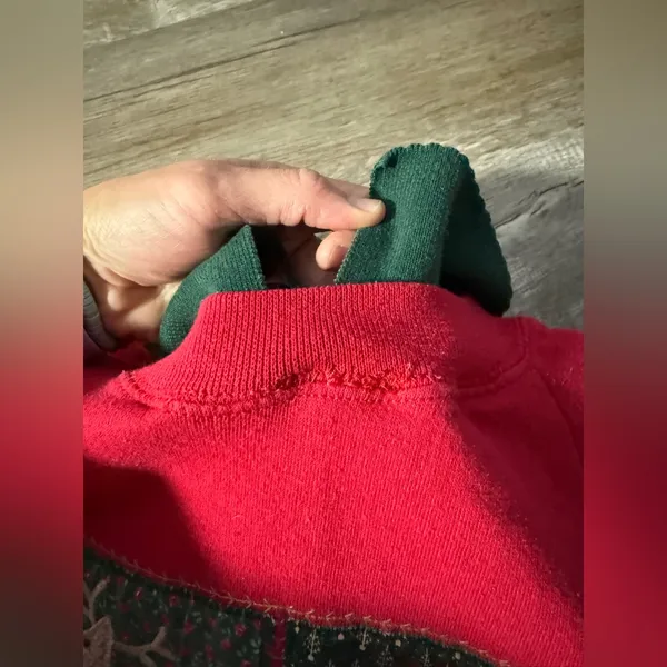 VTG Valorie Folk Art Christmas Sweatshirt Embroidered Gingerbread Red Green S M - Image 6