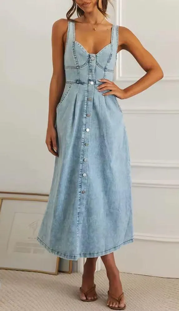 Boutique Light Blue Denim Button Front Sleeveless Midi Dress w/ Pockets - Image 3