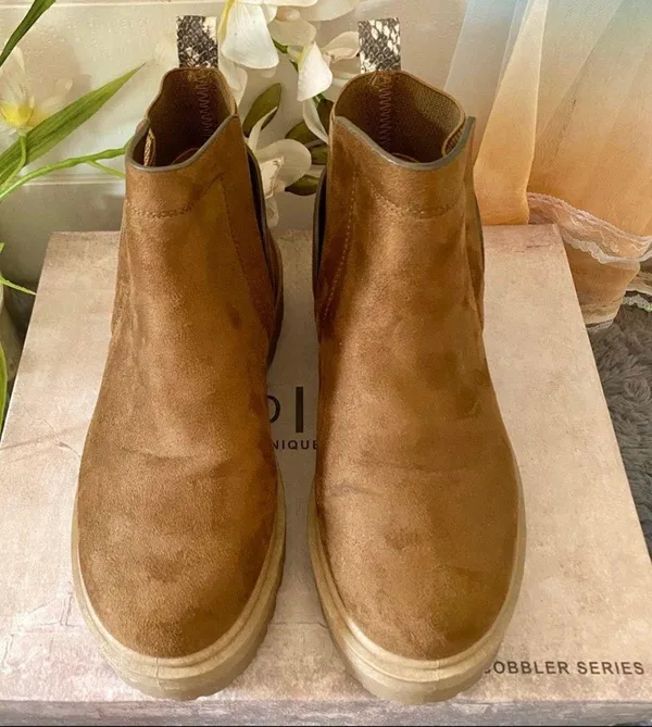 Qupid Tan Faux Suede Boots - Image 3
