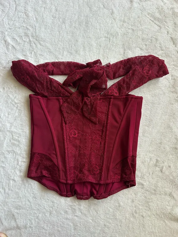Outcast Clothing Philippa Top Deep Red - Image 8