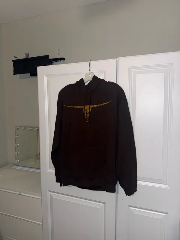 Brooks & Dunn men’s brown oversized hoodie - Image 3