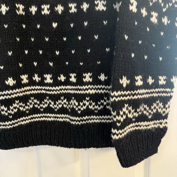 VTG 100% Wool Sweater XS Nepal 1/4 Zip Snowflakes Thick Fisherman Cozycore Cabin - Image 6
