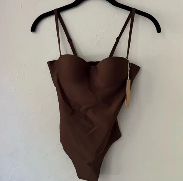 SKIMS Body Molded Underwire Bodysuit XS - Image 2