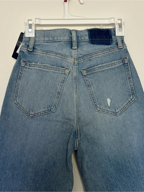Abercrombie & Fitch “the 90’s Straight ultra high Jeans” - Image 5