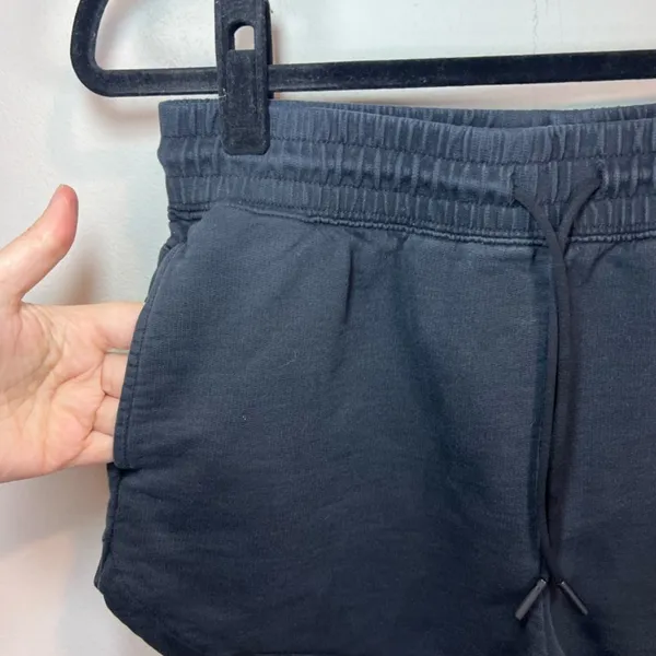 Gymshark Legacy Shorts Black Pull On Drawstring Terry Embroidered Logo Gym Small - Image 4