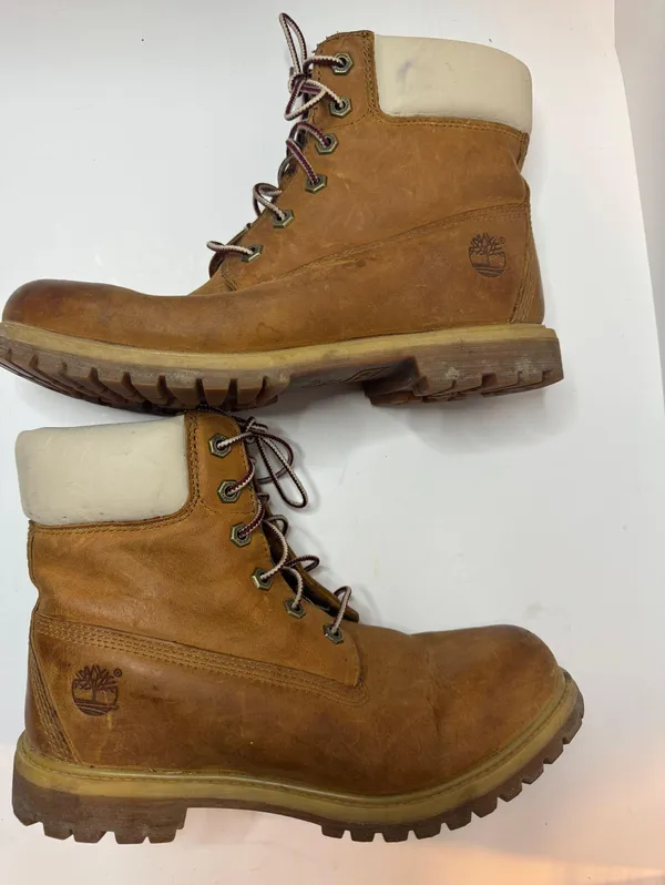Timberland Leather Boots Model 8365B Size 8.5M - Image 6
