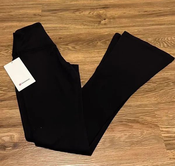 Lululemon Leggings Align Mini Flare Pant Regular - Image 2