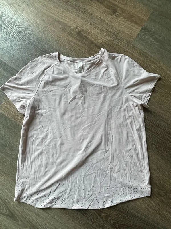 lululemon athletica Performance Tee Quick Pace Short Sleeve Size 10 - Image 3
