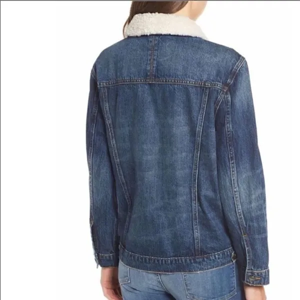 Good American Shearling Collar Denim Trucker Jacket - Image 2